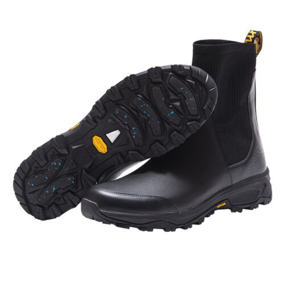 Black Vibram Luxury Rubber Boot